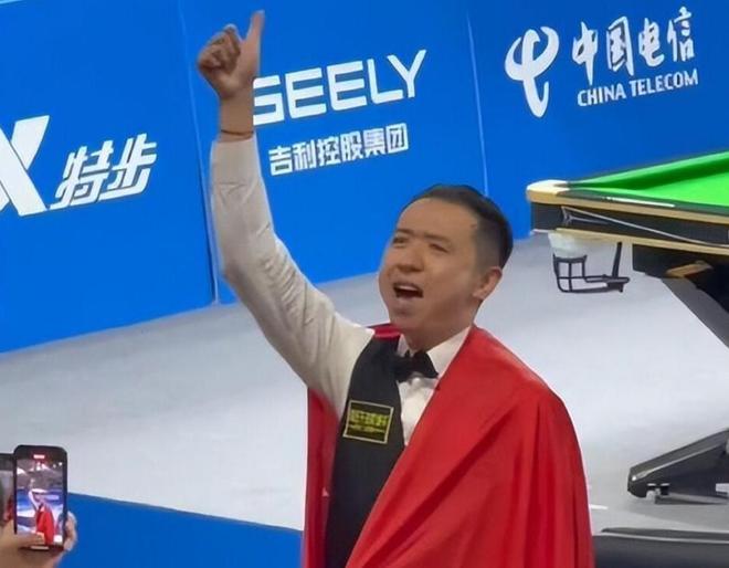 她在关键洞 她在关键洞