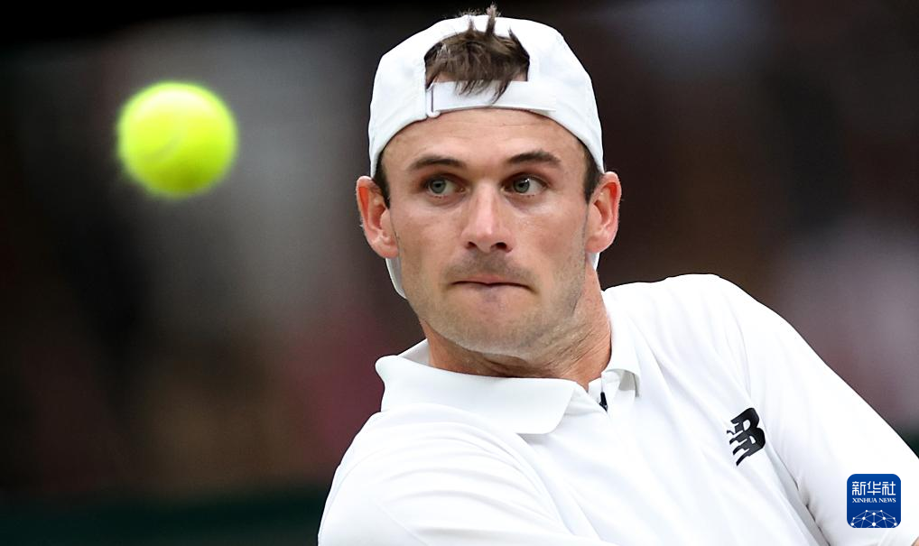 如引进莱万 如引进莱万