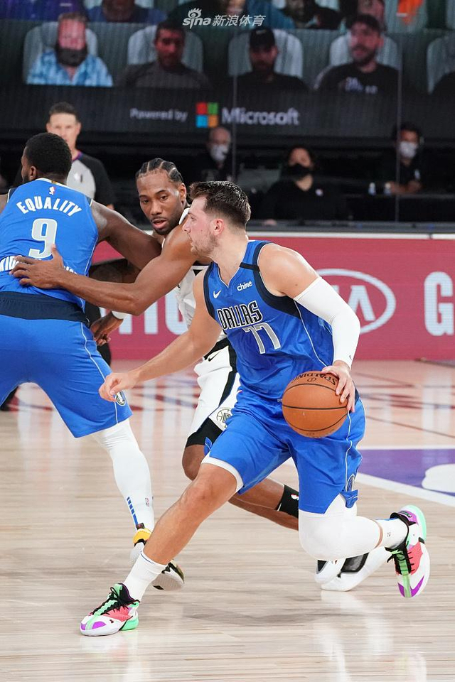 梅西的奖杯 梅西的奖杯