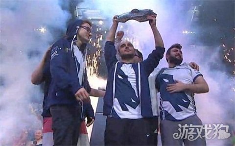 向再到落地 向再到落地